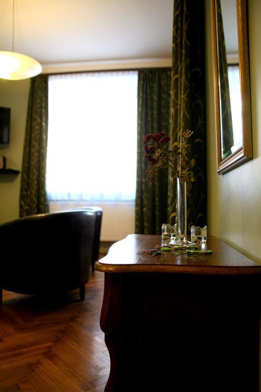 Apartamenty Astur Cracovia Exterior foto