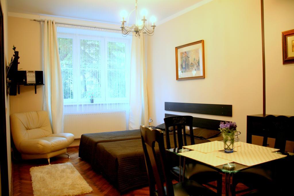Apartamenty Astur Cracovia Exterior foto